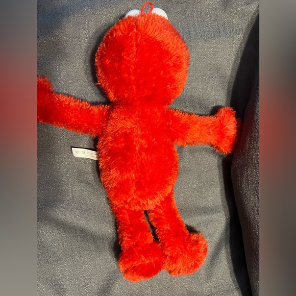 Sesame Street Elmo - Picture 2 of 5